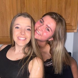 Meet your Posher, Marion